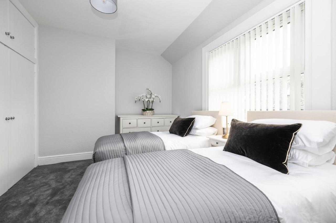 Cosy Town Centre Cottage Peebles Extérieur photo